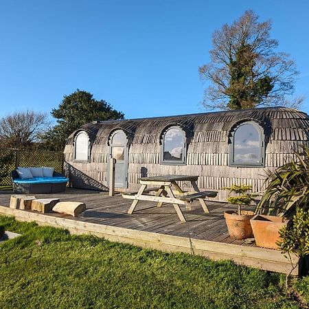 شقة The Pasty - Lydcott Glamping لوي المظهر الخارجي الصورة